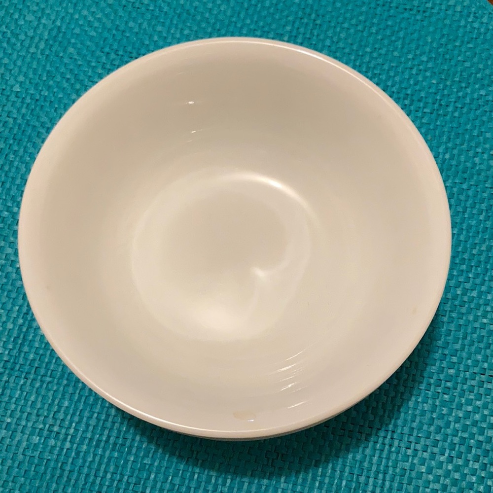 4 Corningware Butterfly Pattern Bowls